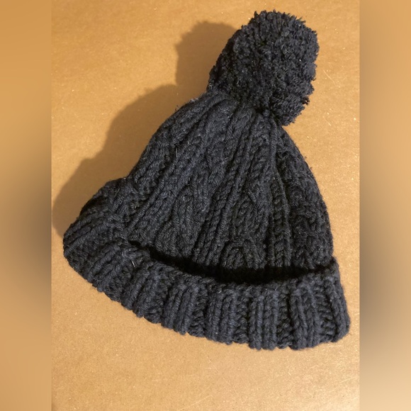 Prada wool hat with pompom , col. Black O/S - Picture 3 of 4